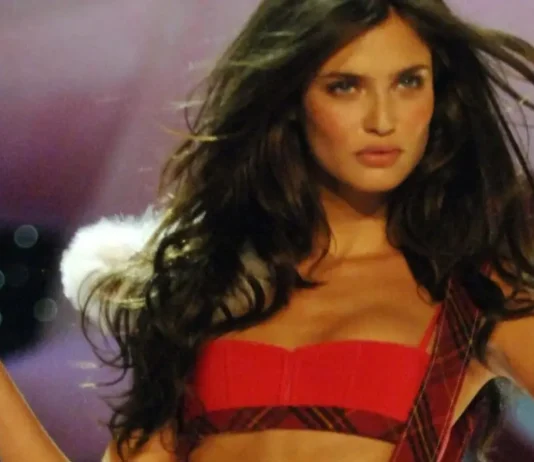 Perché Bianca Balti è stata esclusa dallo show di Victoria’s Secret?