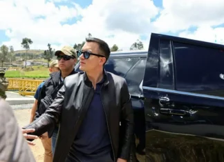 Ecuador, attacco al convoglio del presidente Daniel Noboa