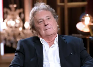 Tutte le ex famose di Enzo Iacchetti: dalla moglie Roberta alla showgirl Rosi Zamboni Le ex di Enzo Iacchetti