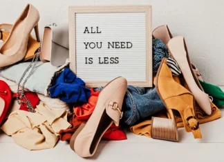Tempi duri per il fast fashion: il Governo prepara una misura di contenimento