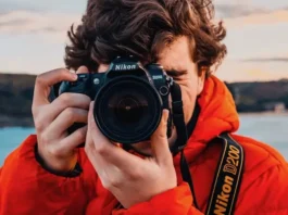 Fotografare mentre si viaggia leggeri: consigli pratici