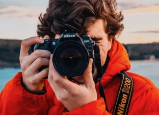 Fotografare mentre si viaggia leggeri: consigli pratici