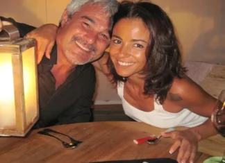 Alessia Navarro, chi è la seconda e attuale moglie di Pino Insegno: “Da quel giorno non l’ho mollata più”