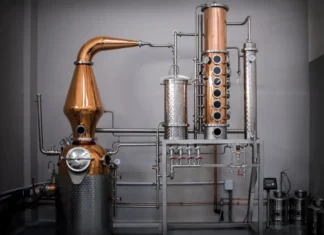 Il Gin e la distillazione come forma di narrazione culturale