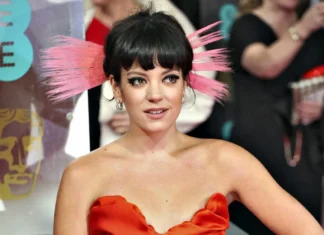 Lily Allen confessa: “Il nuovo album non è crudele, non ho bisogno di vendetta” Lily Allen sul nuovo album