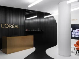 Quali sono i piani di L’Oréal? “Pronti a considerare trattative con Armani”