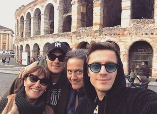 Chi sono i genitori di Nicolò Martinenghi, papà Samuele e mamma Alessandra e cosa fanno nella vita