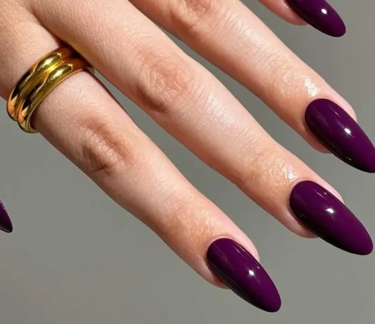 La prossima manicure è quella delle purple nails: la tendenza dell’autunno