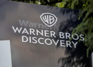 Warner Bros. Discovery, arrivano le offerte ufficiali per l’acquisizione del colosso