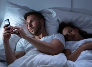 Tradire senza scegliere: quando è l’amante a troncare