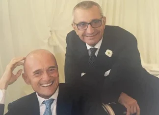 Chi è il futuro marito di Alfonso Signorini, Paolo Galimberti (ex senatore)