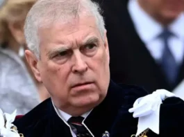 L’ombra delle email di Jeffrey Epstein incombe sull’ex Principe Andrea