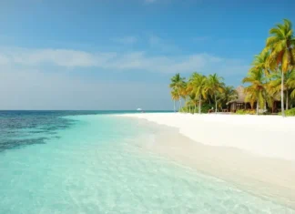 Le Maldive diventano l’unico Paese al mondo con un divieto generazionale sulle sigarette