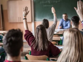 Legge Valditara: la Lega ritira l’emendamento che vieta l’educazione affettiva nelle scuole secondarie di primo grado