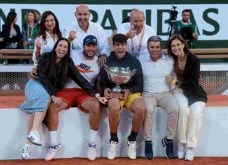 Chi sono i genitori e i fratelli di Carlos Alcaraz e cosa fanno nella vita Chi sono i genitori di Carlos Alcaraz
