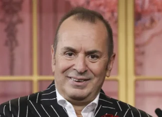 Chi è Emanuele, il fidanzato di Fabio Canino: “Con lui ho imparato a dire noi” Chi è il fidanzato di Fabio Canino