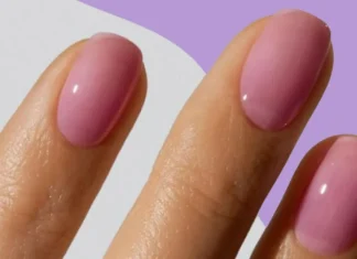 La manicure più chic dell’inverno è la lip oil manicure lip oil manicure