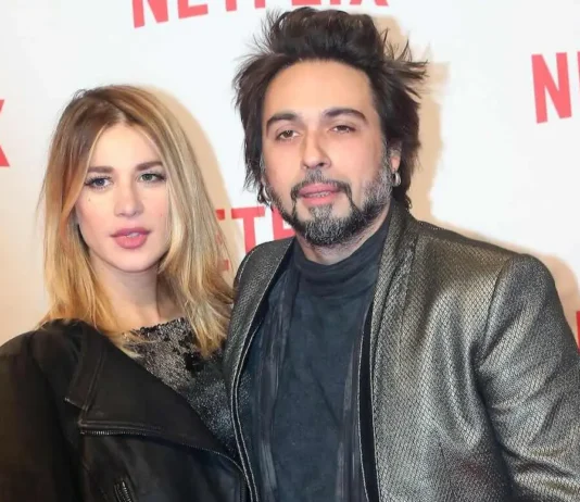 Francesco Sarcina è tornato ad attaccare l’ex Incorvaia: “Io ho un lavoro che mi piace. Non vado nei salotti ‘rosa’ a raccontare cose dolorose”