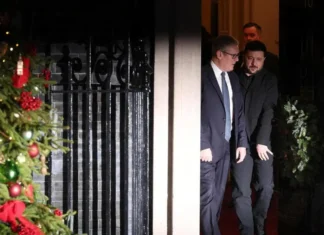 “L’Europa deve stare molto attenta in molte cose”, le parole di Trump, mentre oggi Zelensky sarà a Roma