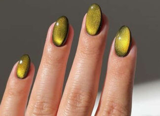 Caviar nails: l’unica manicure che riesce a essere ricca, soft e ossessivamente cool allo stesso tempo