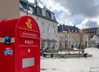 Oggi l’azienda postale pubblica della Danimarca consegnerà le sue ultime lettere