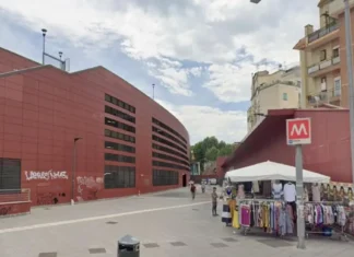 Una donna di ventitré anni è stata violentata all’uscita della metro Jonio, a Roma