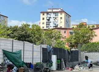 Sgomberato l’edificio B9 di Baldona, il più grande insediamento di migranti della Catalogna