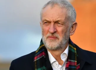 L’ex leader laburista Jeremy Corbyn chiamerà il suo nuovo partito “Your Party”, ma non sarà lui a guidarlo
