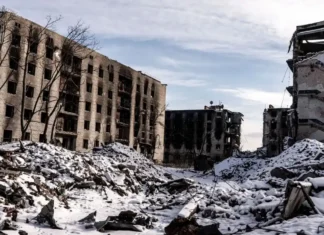 Mosca afferma che l’attacco di un drone a Capodanno avrebbe ucciso ventiquattro persone in una zona dell’Ucraina occupata dalla Russia Russia Ucraina - Photo Credits The Kyiv Indipendet