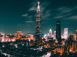 Taiwan, un uomo ha ucciso tre persone ed è morto mentre fuggiva dalla polizia