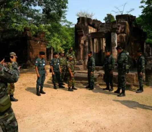 Thailandia e Cambogia firmano il cessate il fuoco immediato
