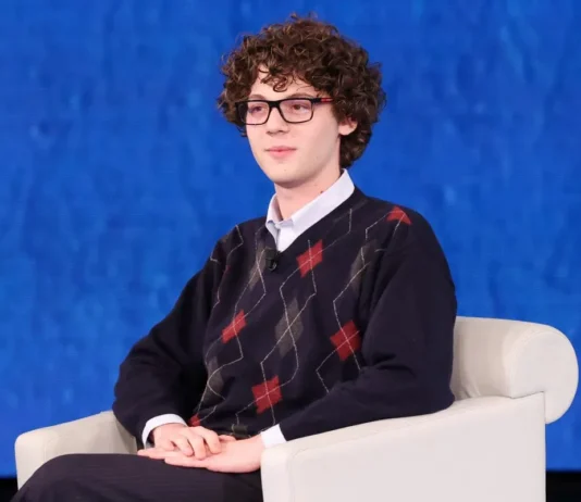 Chi è la misteriosa fidanzata di Edoardo Prati: “Ha una mentalità scientifica” Chi è la fidanzata di Edoardo Prati