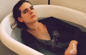 Hari Nef