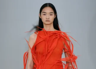 Issey Miyake conquista Londra: il mitico town house di Matches diventa la nuova base del brand