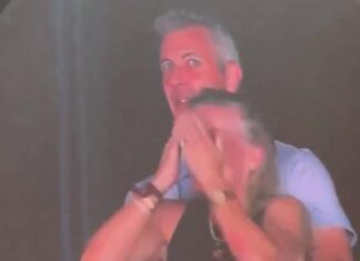 Coldplay, arrivano le parole della donna intercettata dalla “kiss cam”