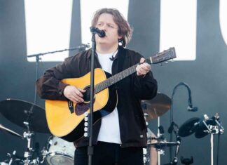 Ci sono Lewis Capaldi, Gwen Stefani, Marco Mengoni tra i nuovi singoli del 19 dicembre Ci sono Lewis Capaldi, Gwen Stefani, Marco Mengoni tra i nuovi singoli del 19 dicembre
