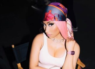 Nicki Minaj appare a sorpresa a un raduno di conservatori elogiando Trump e Vance Nicki Minaj, parole al miele per Trump e Vance