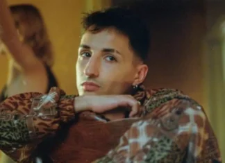 Nayt, chi è il rapper tra i Big a Sanremo 2026 (l’ex fidanzata è Matilda De Angelis)