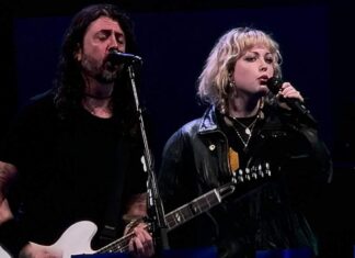 Violet, la figlia di Dave Grohl ha pubblicato i suoi primi due brani inediti Violet la figlia di Dave Grohl ha pubblicato i suoi primi inediti