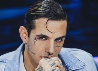 Le due anime di Achille Lauro, icona rock ribelle e cantautore romantico 199698_ppl foto presa da comingsoon.it