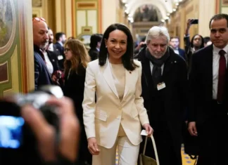 María Corina Machado ha regalato il suo premio Nobel per la pace al presidente Donald Trump