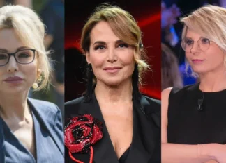 Barbara D’Urso fuori dalla TV? Fabrizio Corona dà la colpa a Maria De Filippi e Marina Berlusconi