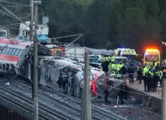 Scontro ferroviario ad Adamuz: vittime in aumento, una bambina di sei anni perde l’intera famiglia Adamuz Vittime - Photo Credits RSI