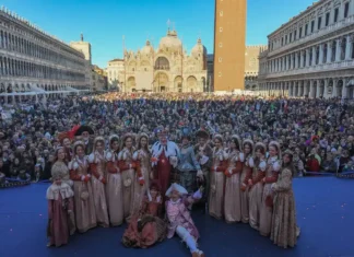 Carnevale di Venezia 2026: Olympus, dove il mito incontra lo spirito olimpico Carnevale Venezia 2026 - Photo Credits Venezia Unica Eventi
