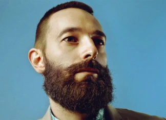 Fausto Lama riparte da solo: il nuovo singolo dopo la fine dei Coma_Cose
