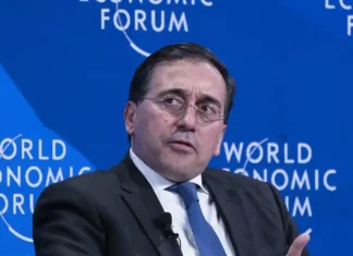 Il ministro degli Esteri spagnolo Albares si pronuncia sulla sicurezza UE: serve “un esercito europeo” Sicurezza UE Albares - Photo Credits Ministerio de Asuntos Exteriores, Unión Europea y Cooperactión