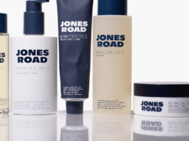 Jones Road fa glow anche sotto il collo: Bobbi Brown debutta nel body care