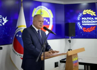 Nell’attacco condotto dagli Stati Uniti in Venezuela sarebbero state uccise cento persone, tra cui civili