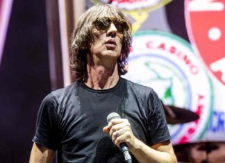 Richard Ashcroft, il 2026 si apre con la sospensione della patente per sei mesi Richard Ashcroft multa salata per il cantautore e patente sospesa