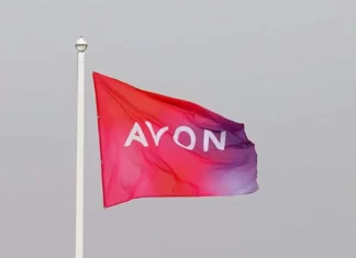 Ora è ufficiale: Avon passa all’americana Regent LP (ma continua l’attività in America Latina)